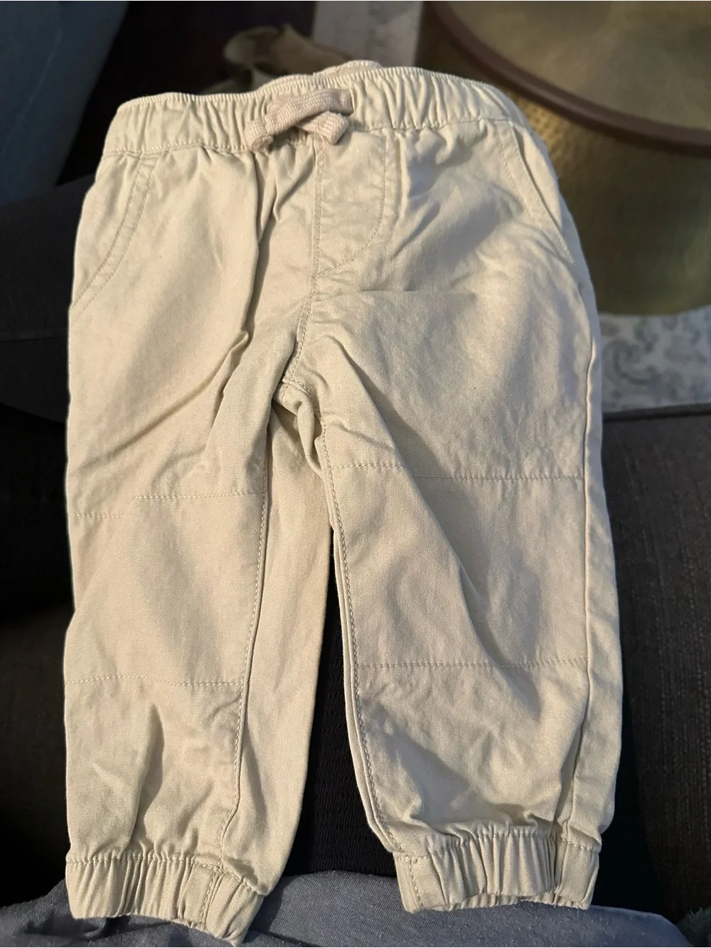 Lot of 14 baby pieces size 6-9 and 9M